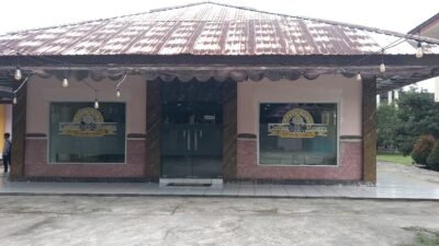 Siswa SMK Negeri 5 Ambon Kembangkan Kompetensi  di Coffe Aroma